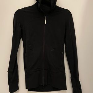 Lululemon black jacket size 6